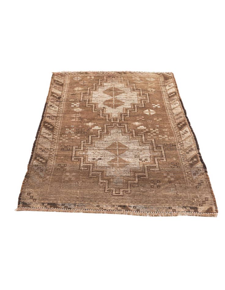 Detail image of 2' 8 x 4' 8 Hand Knotted Ultra Vintage Wool Rug