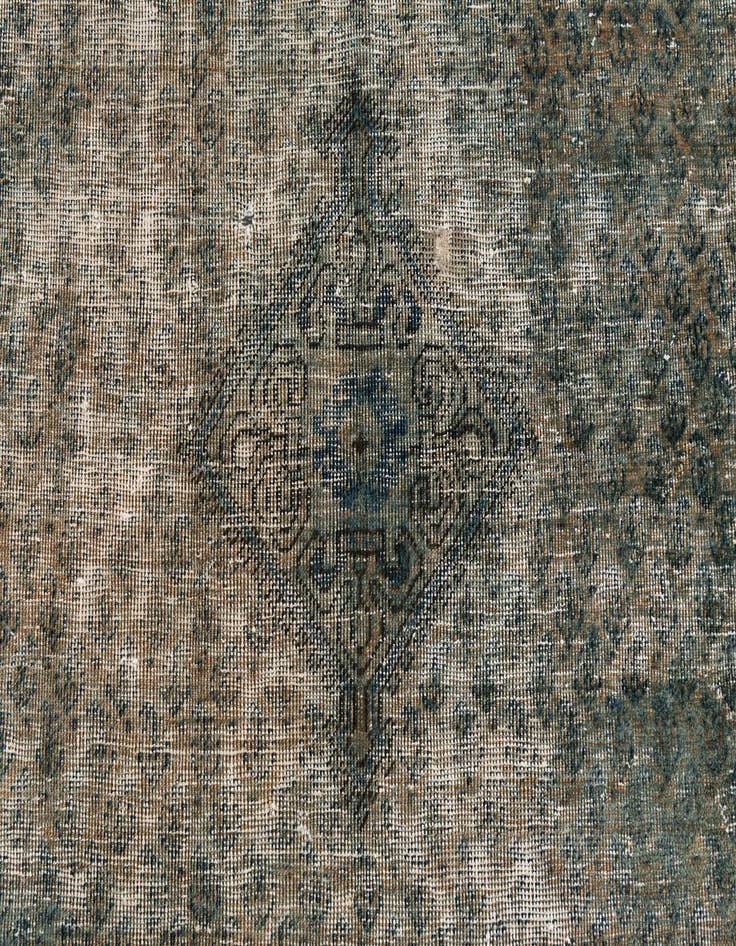 Detail image of 4' 1 x 6' 9  Hand Knotted Ultra Vintage Persian Wool Rug