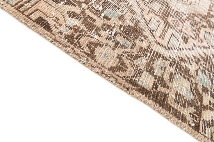 Detail image of 3' 10 x 6' Hand Knotted Ultra Vintage Persian Wool Rug