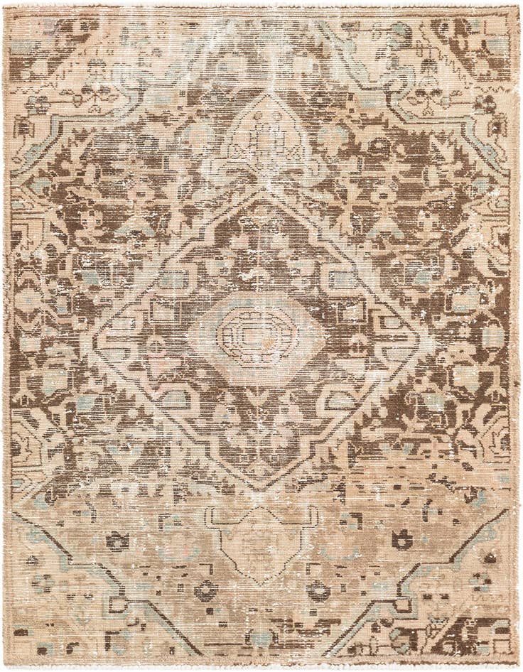 Detail image of 3' 10 x 6' Hand Knotted Ultra Vintage Persian Wool Rug