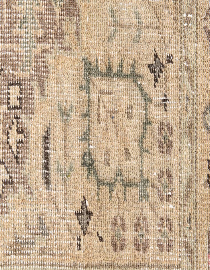 Detail image of 2' 9 x 4' 9  Hand Knotted Ultra Vintage Persian Wool Rug