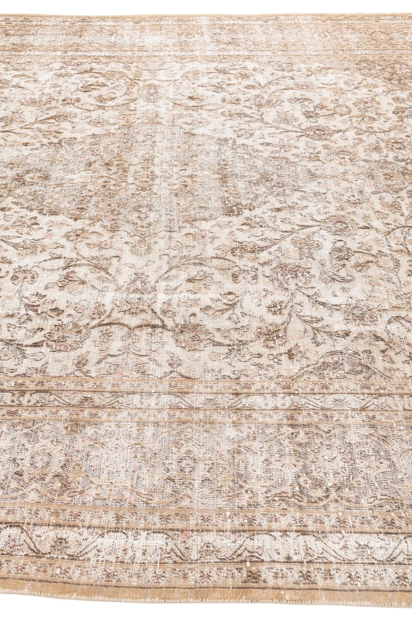 9' 5 x 12' 3 Hand Knotted Ultra Vintage Wool Rug