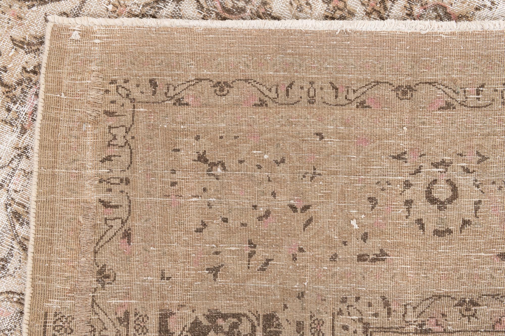 9' 5 x 12' 3 Hand Knotted Ultra Vintage Wool Rug