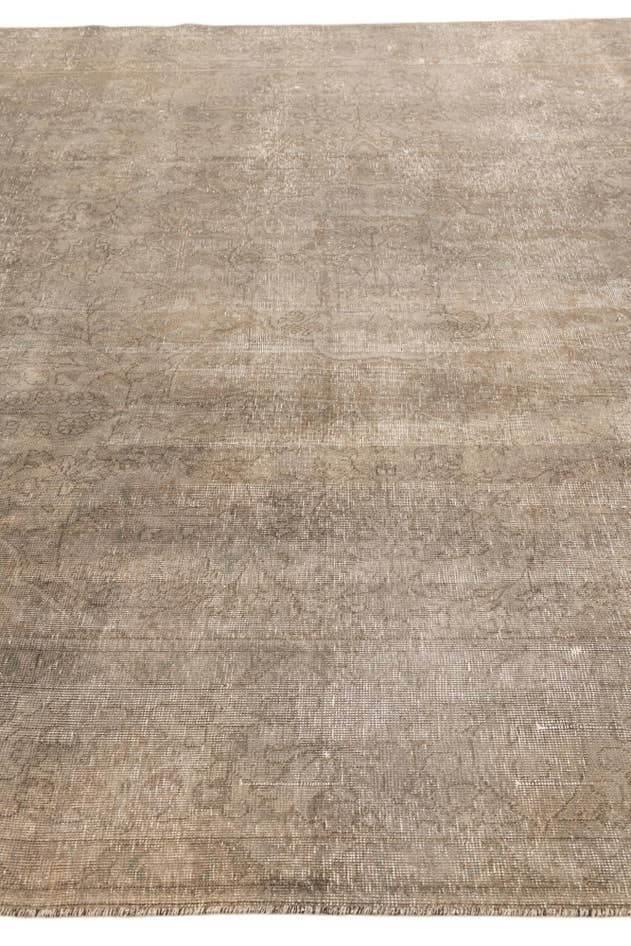 Detail image of 9' 2 x 12' 2 Hand Knotted Ultra Vintage Persian Wool Rug