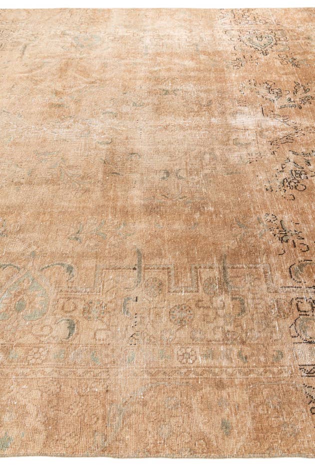 Detail image of 8' 10 x 12' 4 Hand Knotted Ultra Vintage Persian Wool Rug