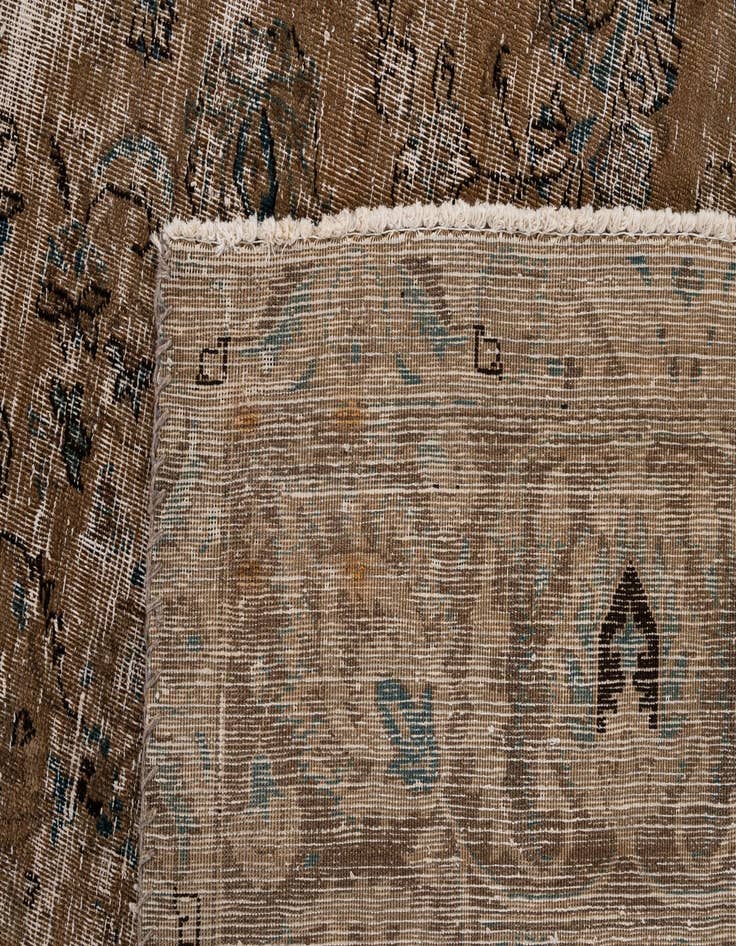 Detail image of 9' 2 x 15' 3  Hand Knotted Ultra Vintage Persian Wool Rug