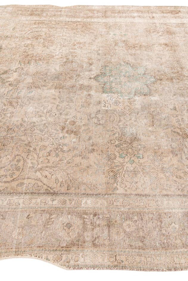 Detail image of 7' 10 x 11' 1 Hand Knotted Ultra Vintage Persian Wool Rug