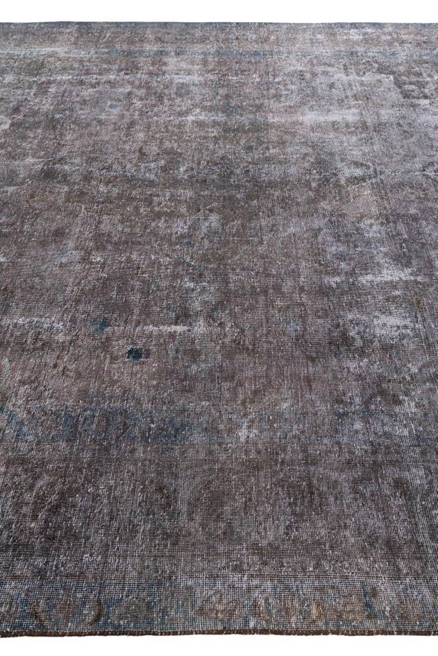 Detail image of 9' 6 x 11' 3 Hand Knotted Ultra Vintage Persian Wool Rug