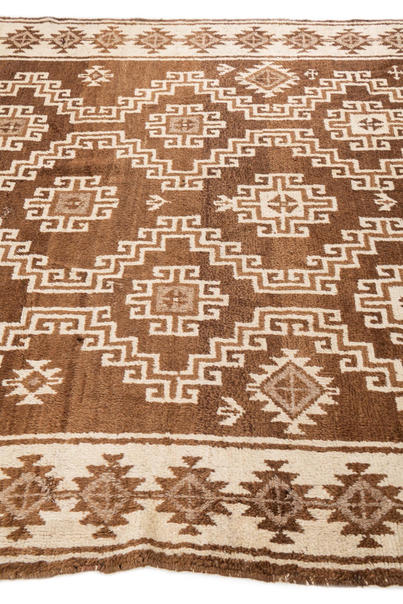 5' 6 x 9' 8 Hand Knotted Ultra Vintage Persian Wool Rug