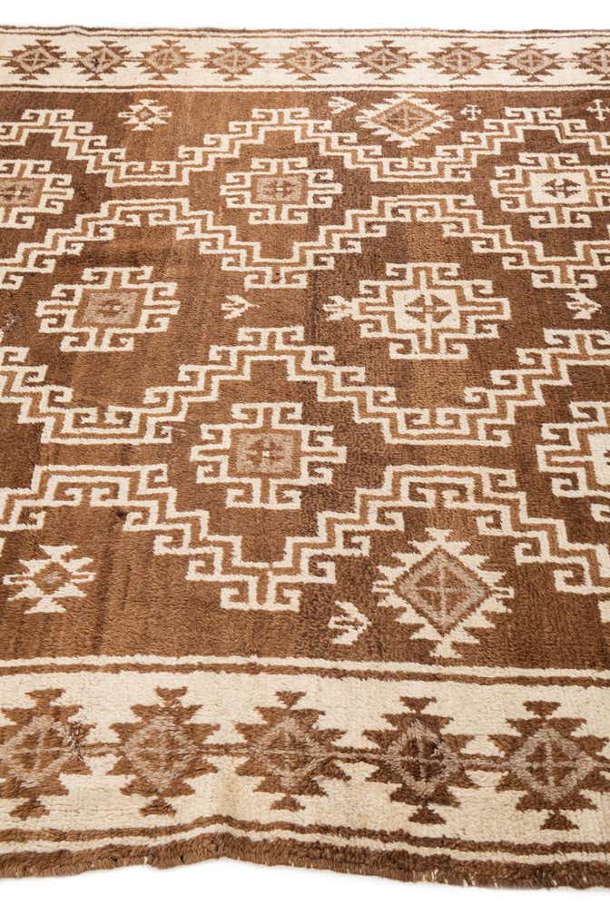 5' 6 x 9' 8 Hand Knotted Ultra Vintage Persian Wool Rug