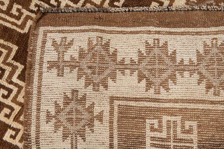 5' 6 x 9' 8 Hand Knotted Ultra Vintage Persian Wool Rug