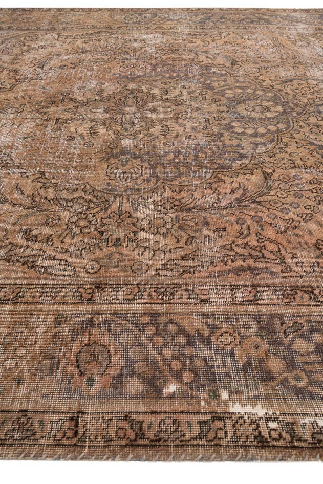 Detail image of 6' 6 x 9' 4 Hand Knotted Ultra Vintage Persian Wool Rug