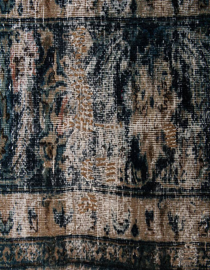 Detail image of 10' x 13'  Hand Knotted Ultra Vintage Persian Wool Rug