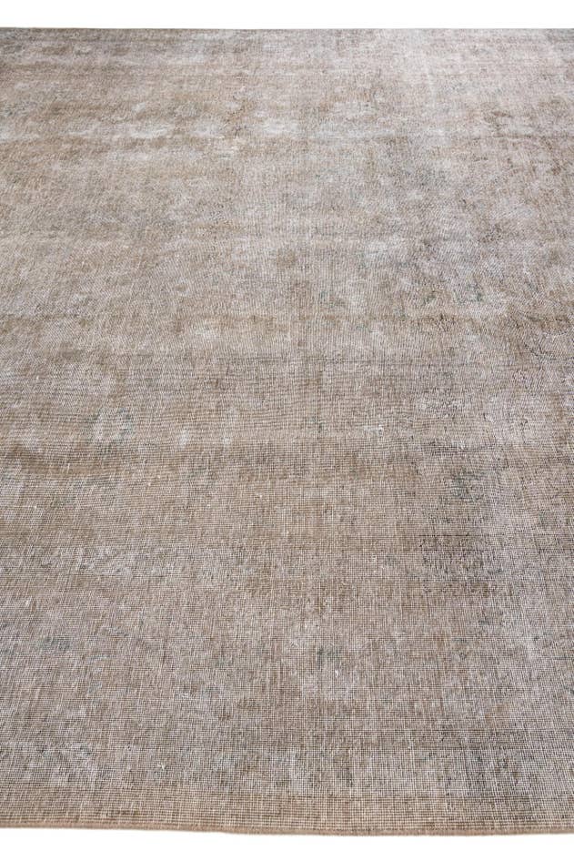 Detail image of 10' x 12' 9 Hand Knotted Ultra Vintage Persian Wool Rug