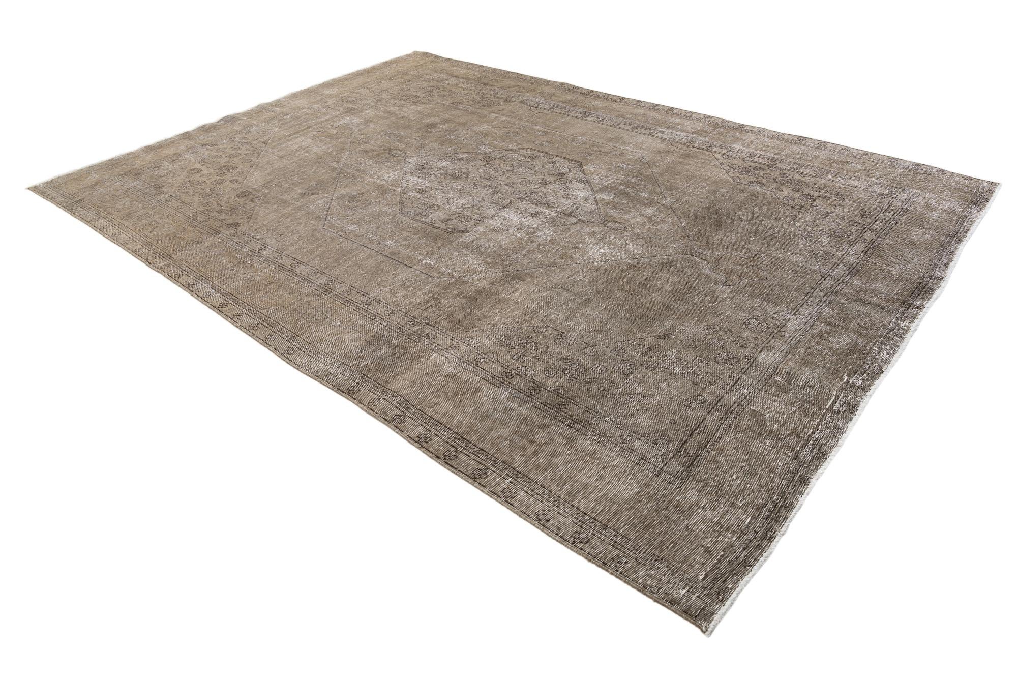 8' 1 x 11' 6 Hand Knotted Ultra Vintage Persian Wool Rug