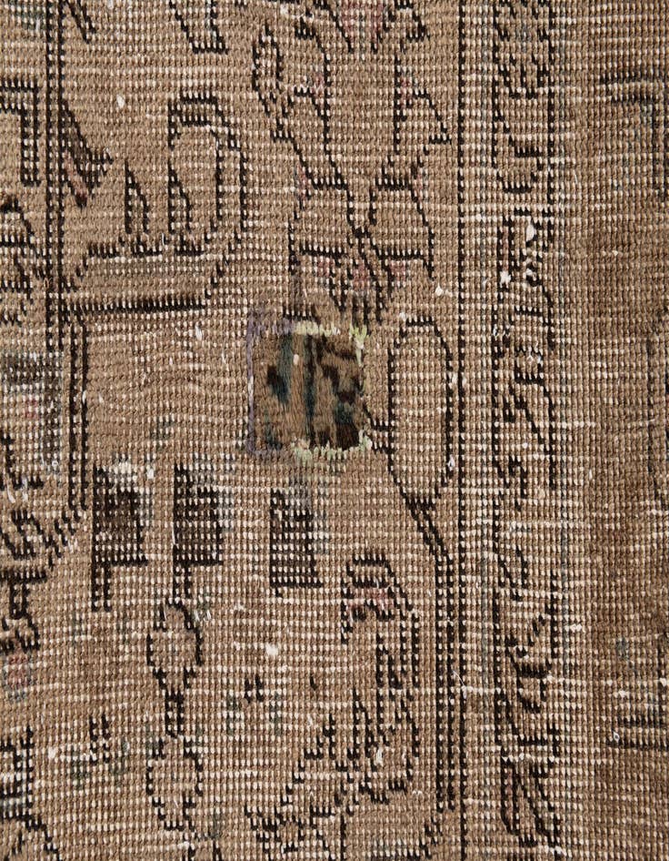 Detail image of 6' 6 x 9' 8 Hand Knotted Ultra Vintage Persian Wool Rug