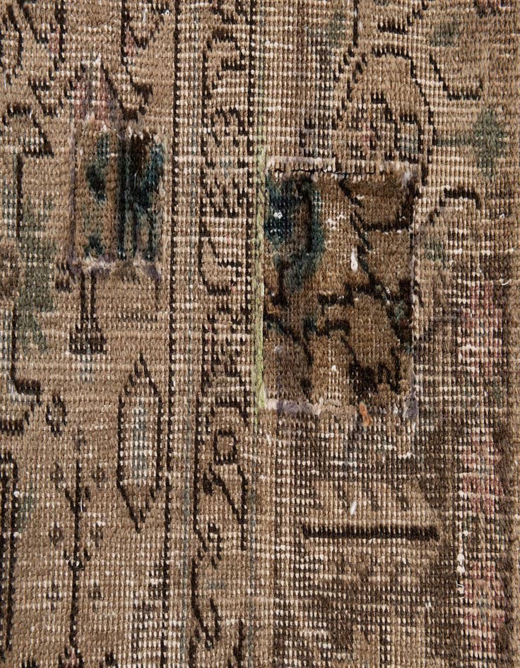 Detail image of 6' 6 x 9' 8 Hand Knotted Ultra Vintage Persian Wool Rug