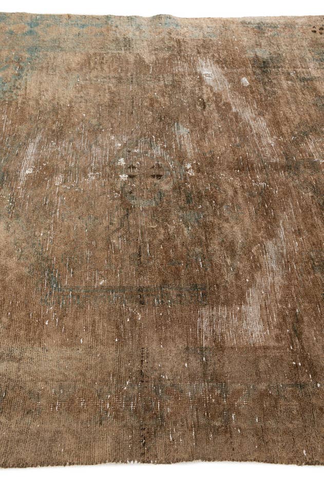 Detail image of 5' 3 x 6' 10 Hand Knotted Ultra Vintage Persian Wool Rug