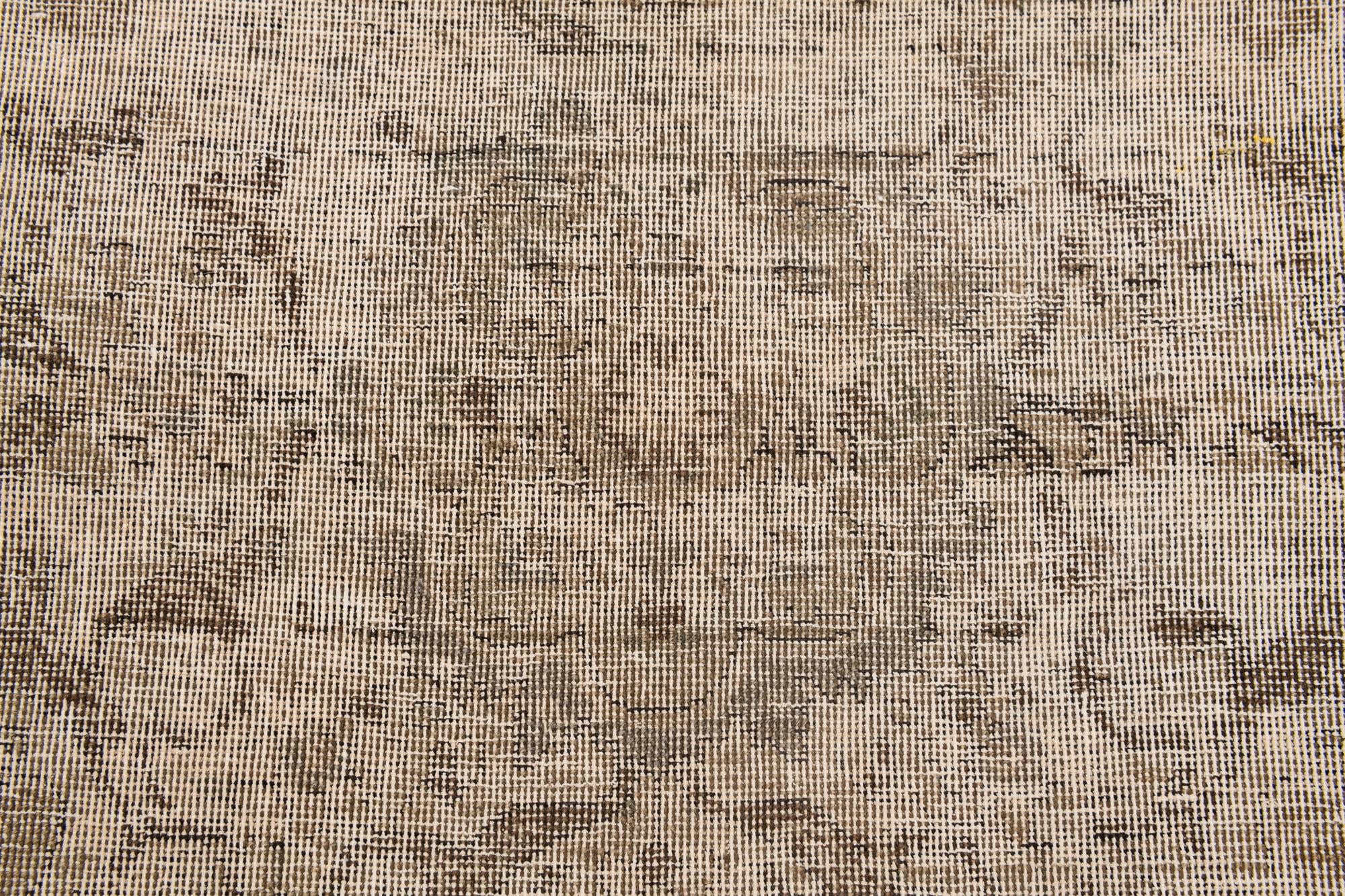 7' 8 x 11' 6 Hand Knotted Ultra Vintage Persian Wool Rug