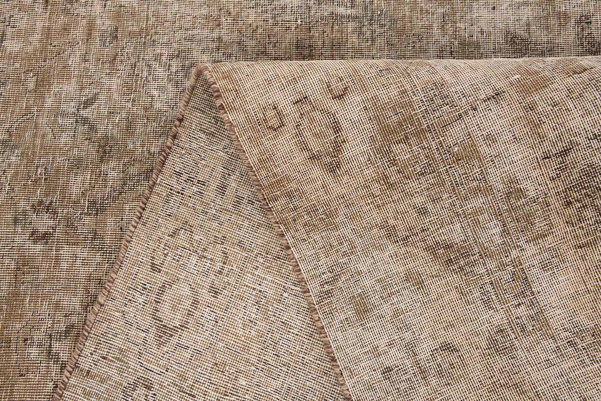 7' 8 x 11' 6 Hand Knotted Ultra Vintage Persian Wool Rug