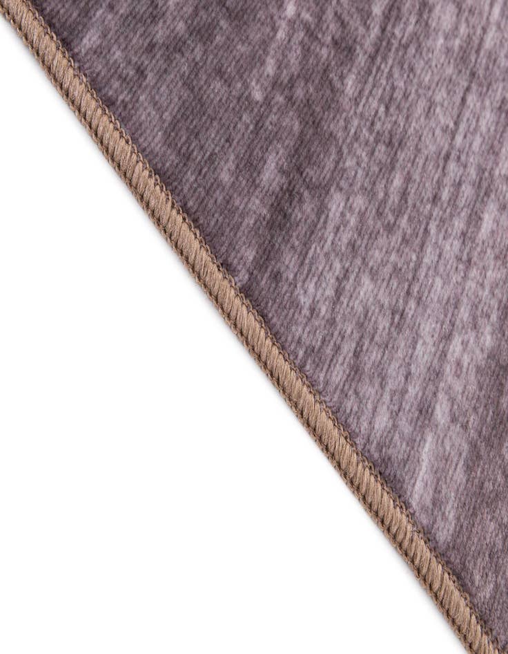 Detail image of 4' 3 x 6' 2 Uptown Washable Rug