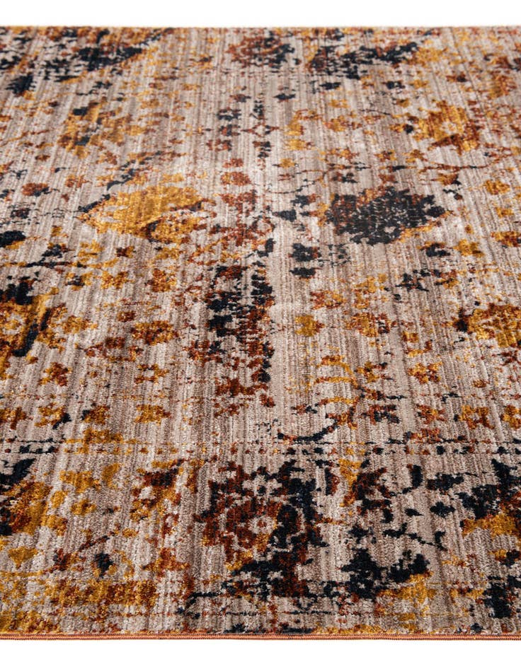 Detail image of 5' x 7' 4 Villa Rug