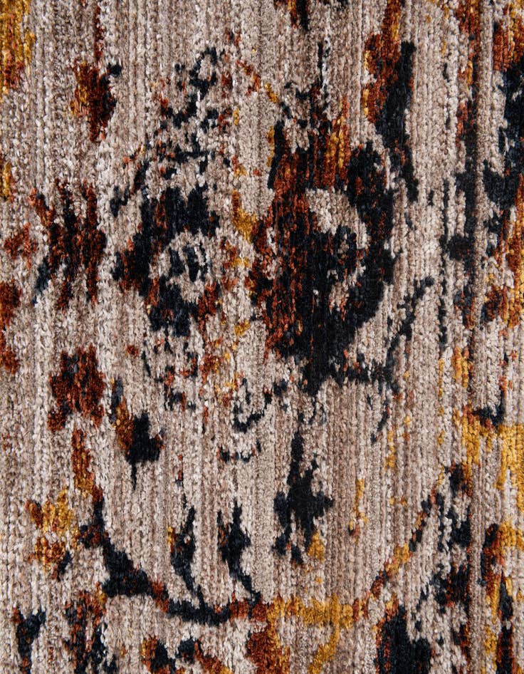 Detail image of 5' x 7' 4 Villa Rug