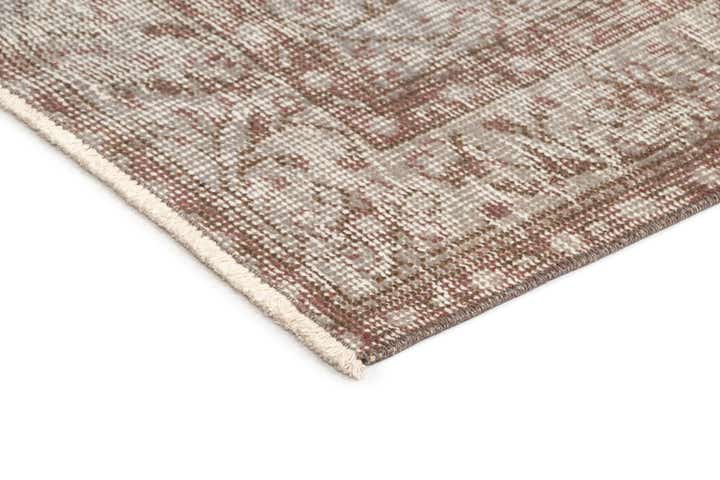 5' 4 x 8' 4 Vintage Royal Rug