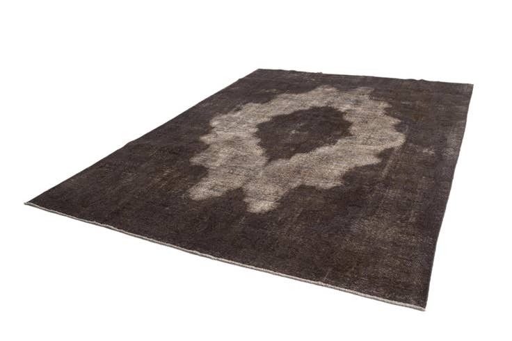 Detail image of 9' 3 x 12' 8 Vintage Royal Rug