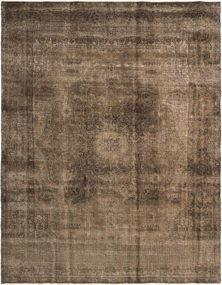 Detail image of 8' 2 x 11' 3 Vintage Royal Rug