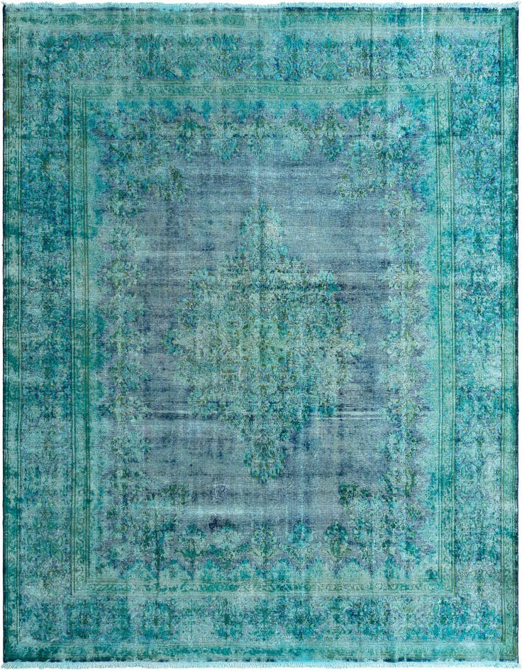 Detail image of 10' x 13' 5 Vintage Royal Wool Rug