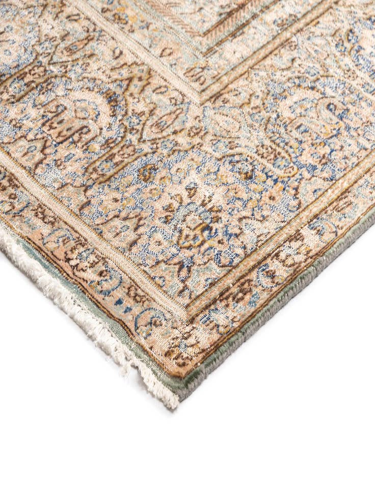 Detail image of 8' 10 x 11' 7 Vintage Royal Wool Rug