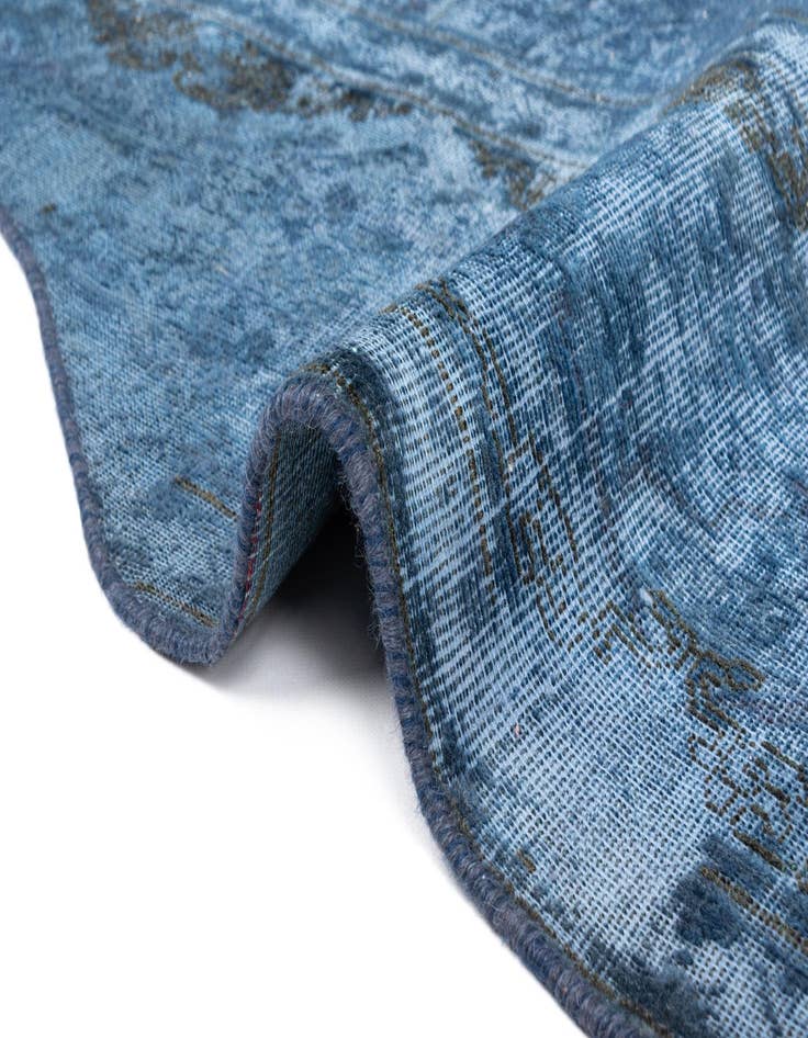 Detail image of 9' 8 x 15' 1 Vintage Royal Wool Rug