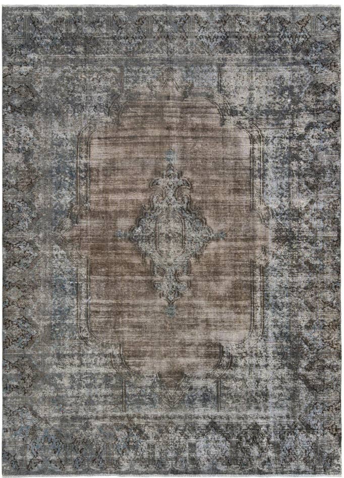 Detail image of 8' 11 x 12' 3 Vintage Royal Wool Rug