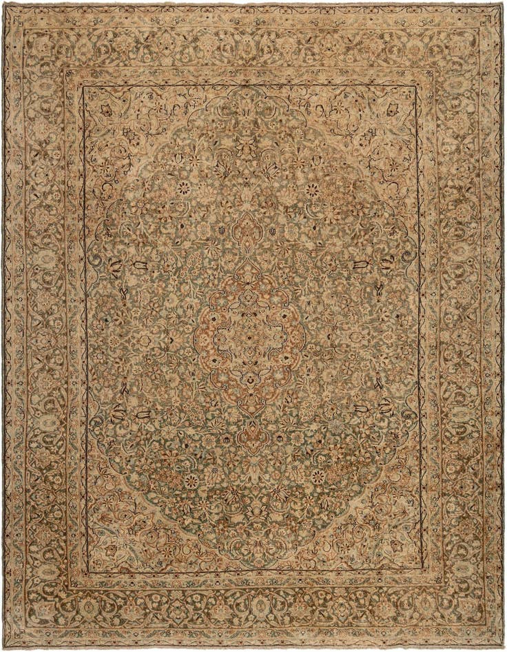 Detail image of 9' 2 x 12' 5 Vintage Royal Wool Rug