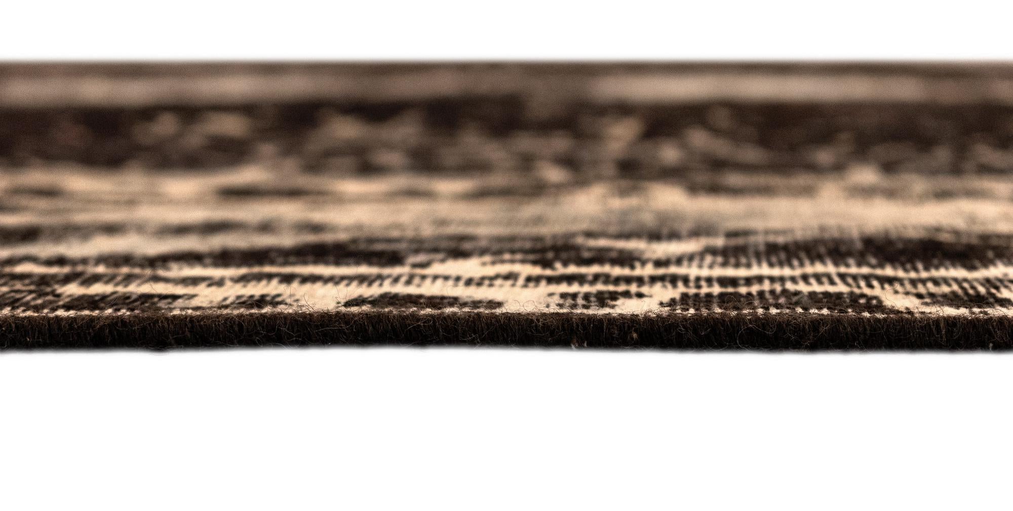 7' 11 x 11' 3 Vintage Royal Wool Rug