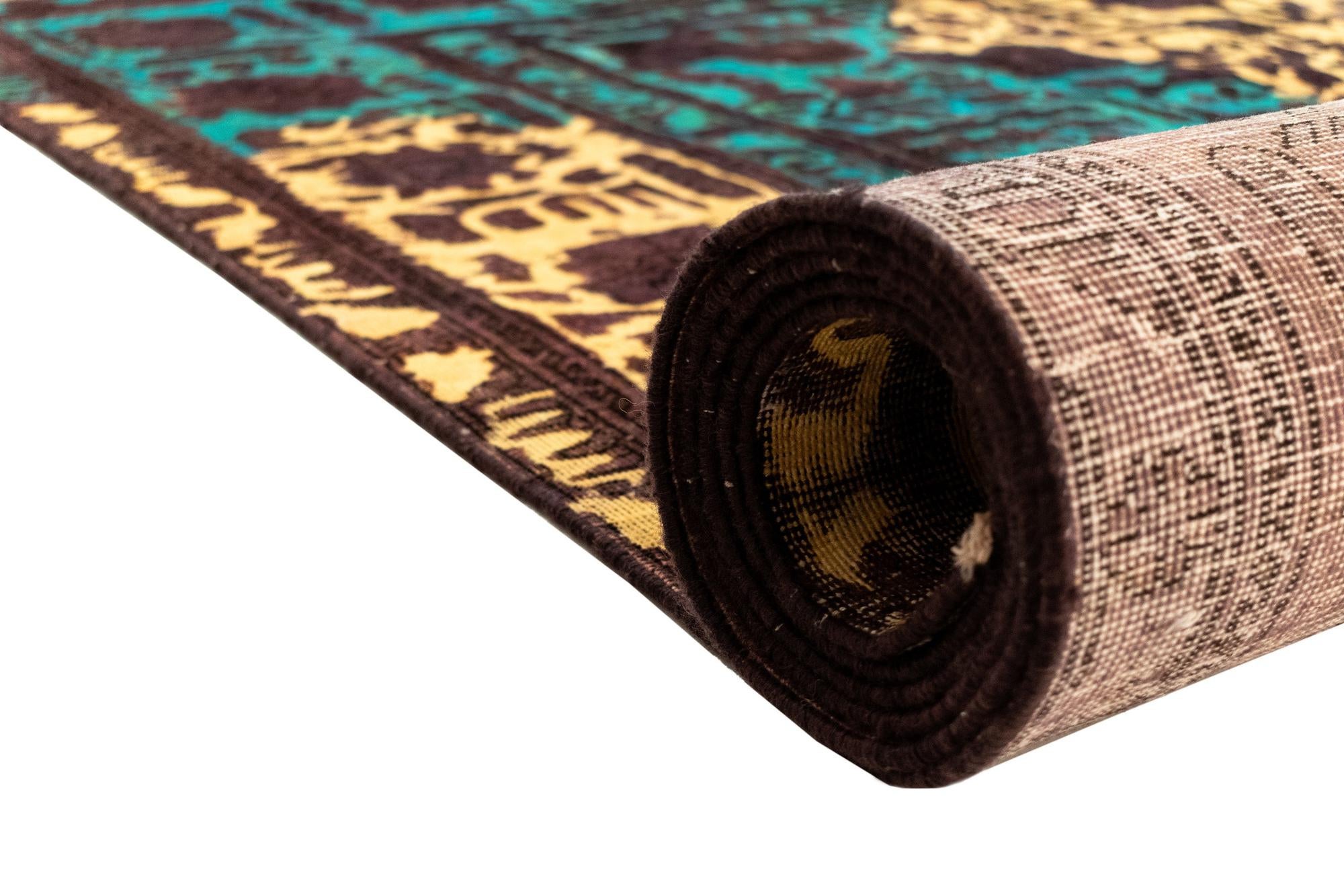7' 5 x 10' 11 Vintage Royal Wool Rug