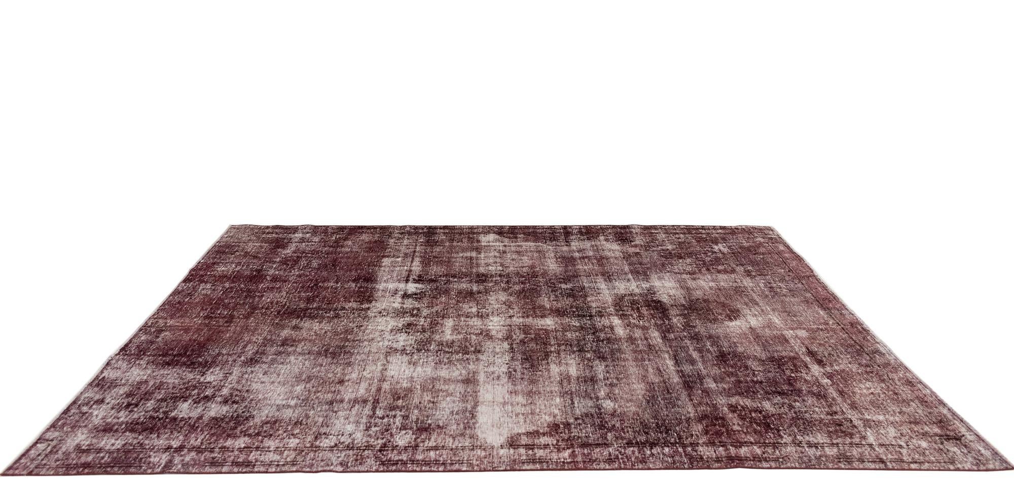 7' 8 x 10' 7 Vintage Royal Wool Rug