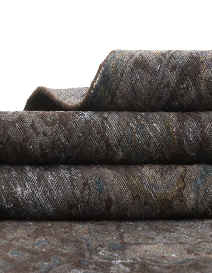 Detail image of 8' 11 x 12' 2 Vintage Royal Rug