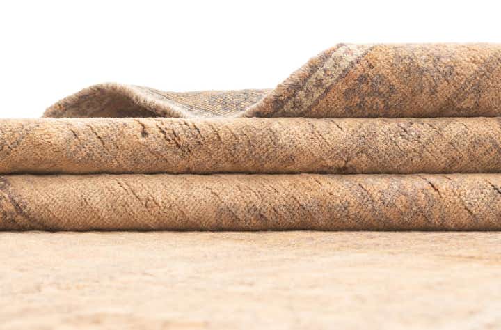 4' 3 x 6' 11 Vintage Royal Rug