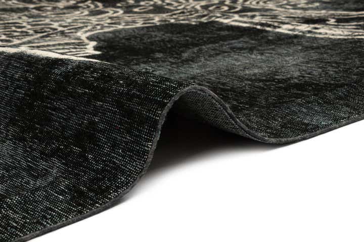 9' 5 x 12' 4 Vintage Wool Rug