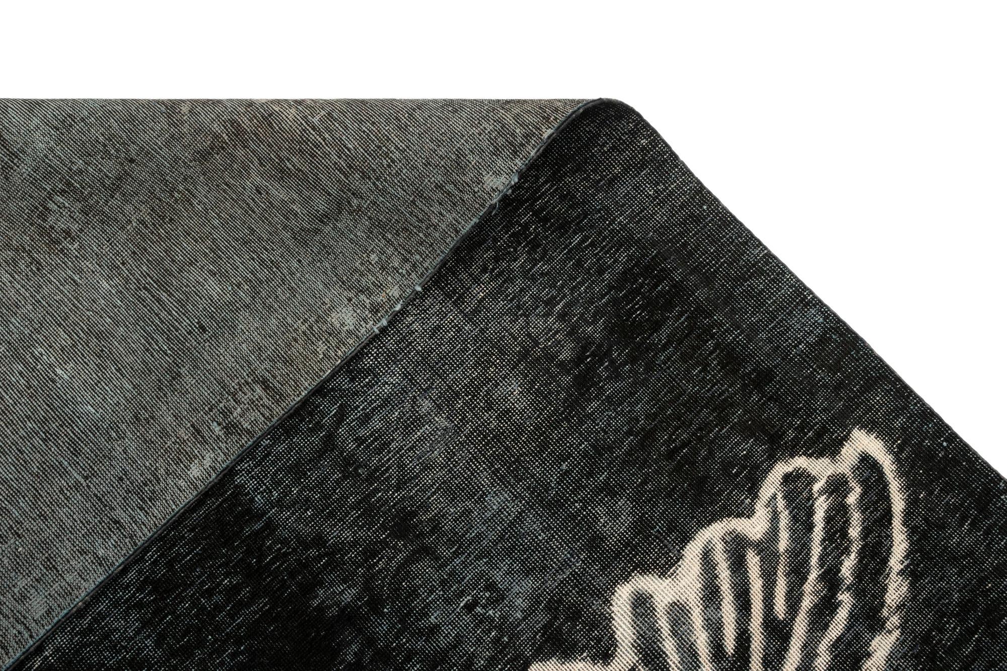 9' 5 x 12' 4 Vintage Wool Rug