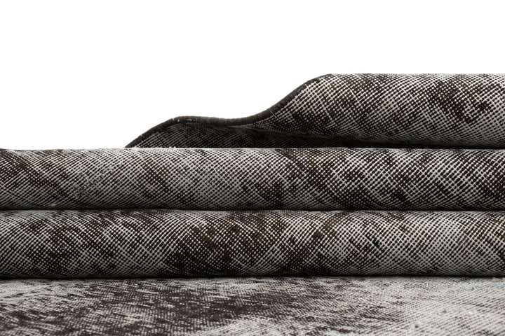 7' 1 x 10' 5 Vintage Wool Rug