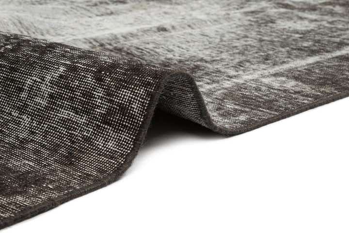 7' 1 x 10' 5 Vintage Wool Rug