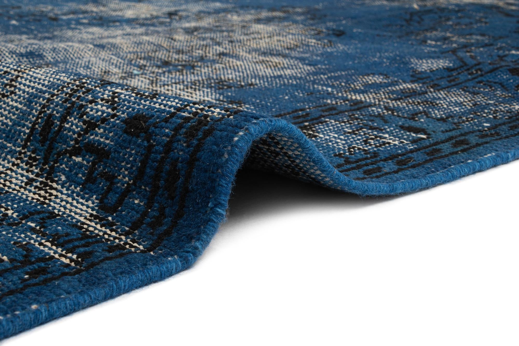5' 10 x 9' 1 Vintage Rug