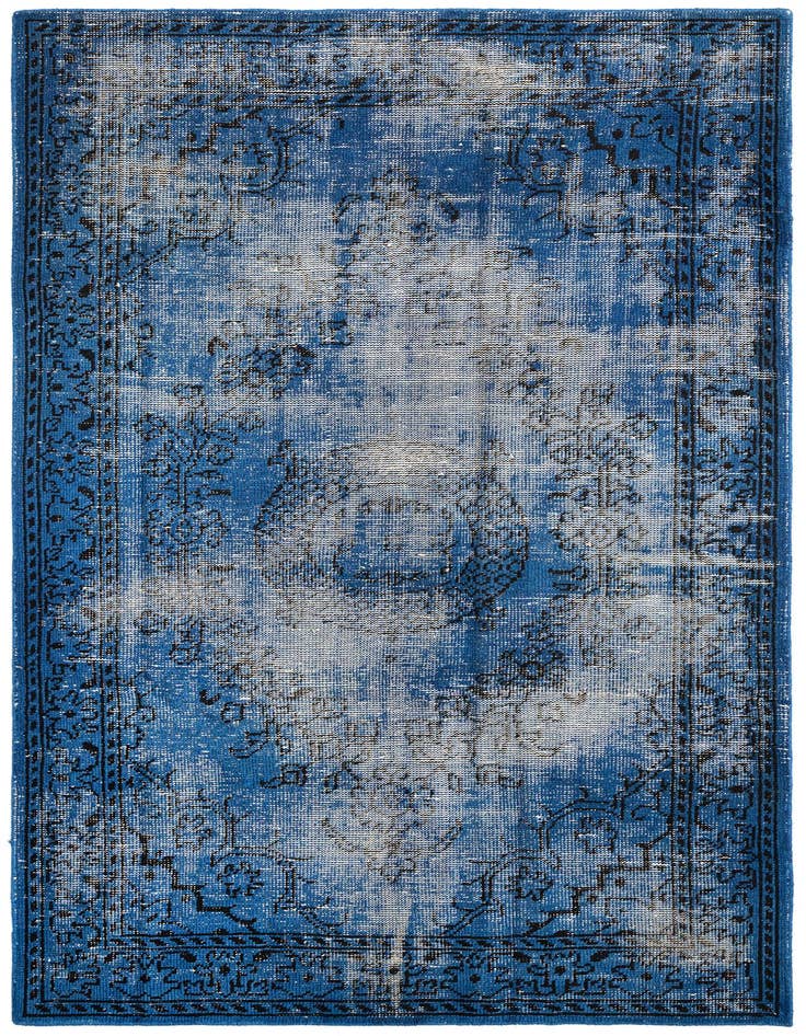 Detail image of 5' 10 x 9' 1 Vintage Rug