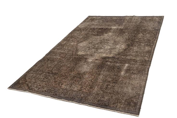 Detail image of 5' 8 x 8' 11 Vintage Rug