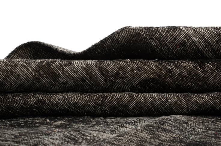 Detail image of 9' 10 x 14' 10 Vintage Rug