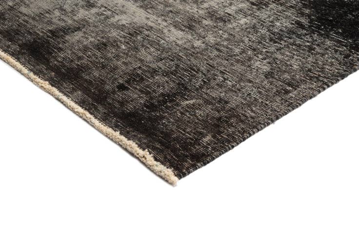 Detail image of 9' 10 x 14' 10 Vintage Rug