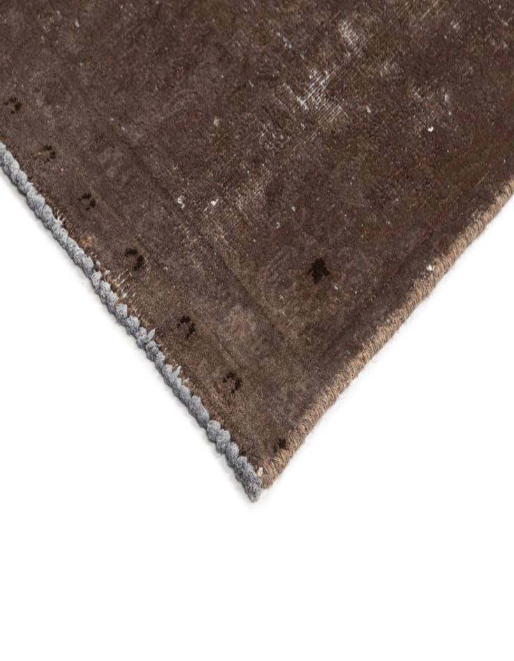 Detail image of 5' 5 x 9' 1 Vintage Wool Rug